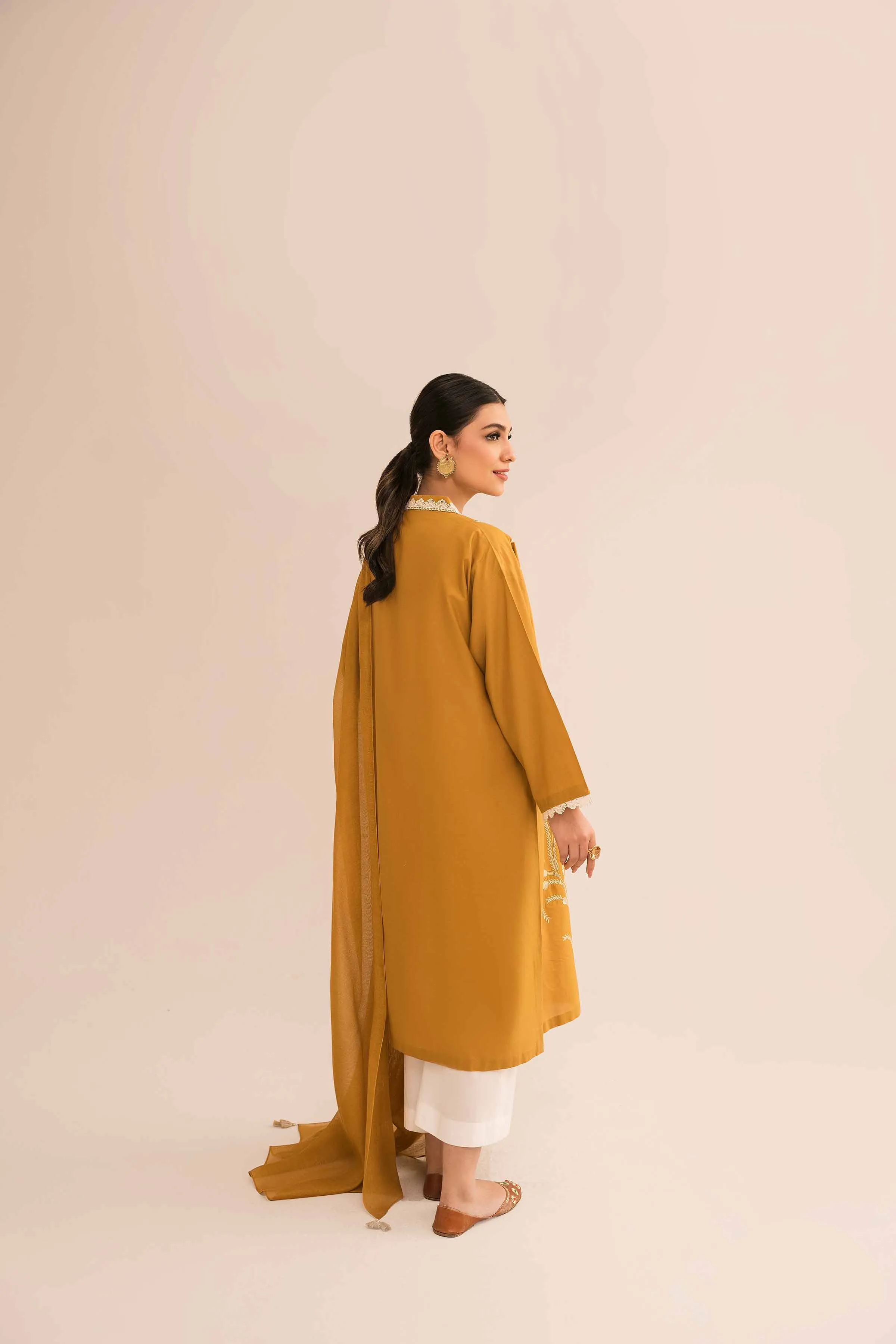2 Piece - Embroidered Suit - PE23-47