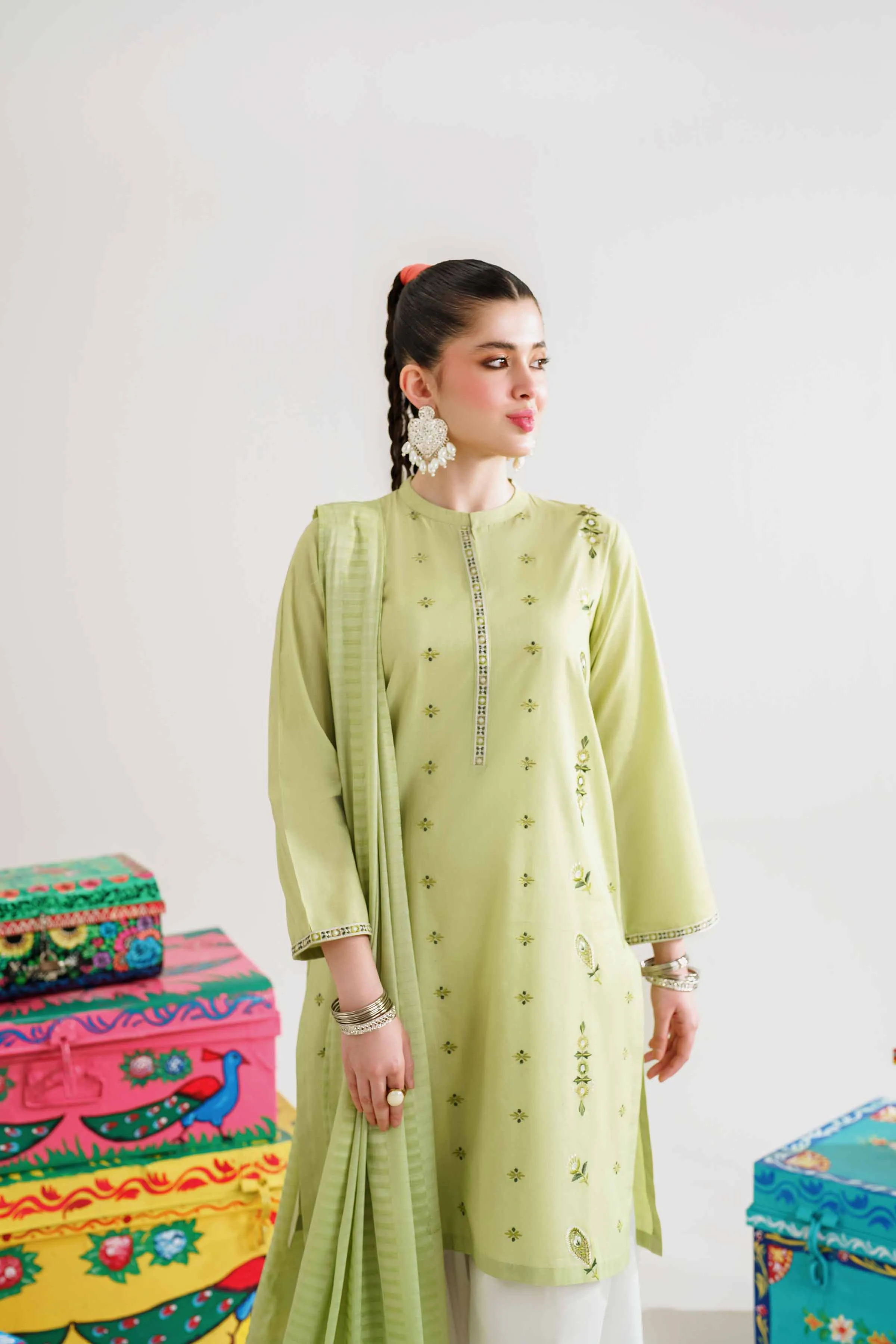 2 Piece - Embroidered Suit - PE24-90