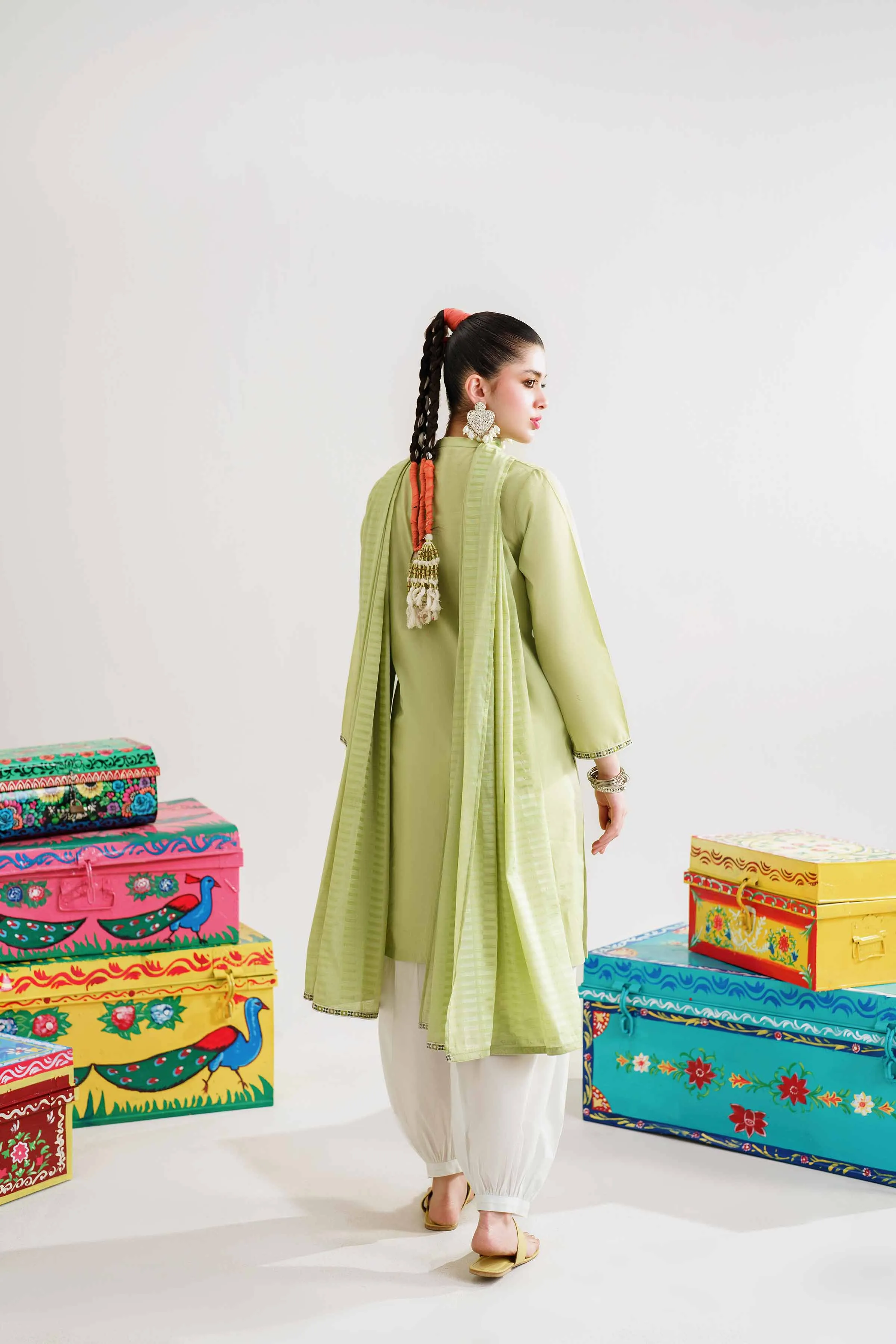 2 Piece - Embroidered Suit - PE24-90