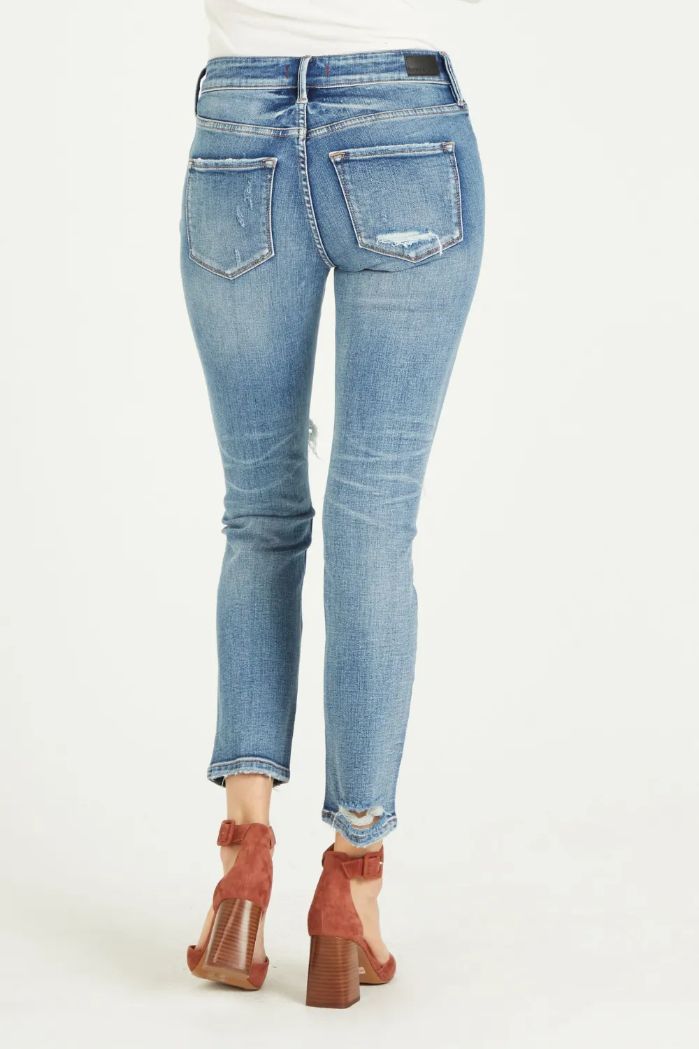 AIDEN HIGH-RISE GIRLFRIEND JEANS | DISTRESSED BLUE