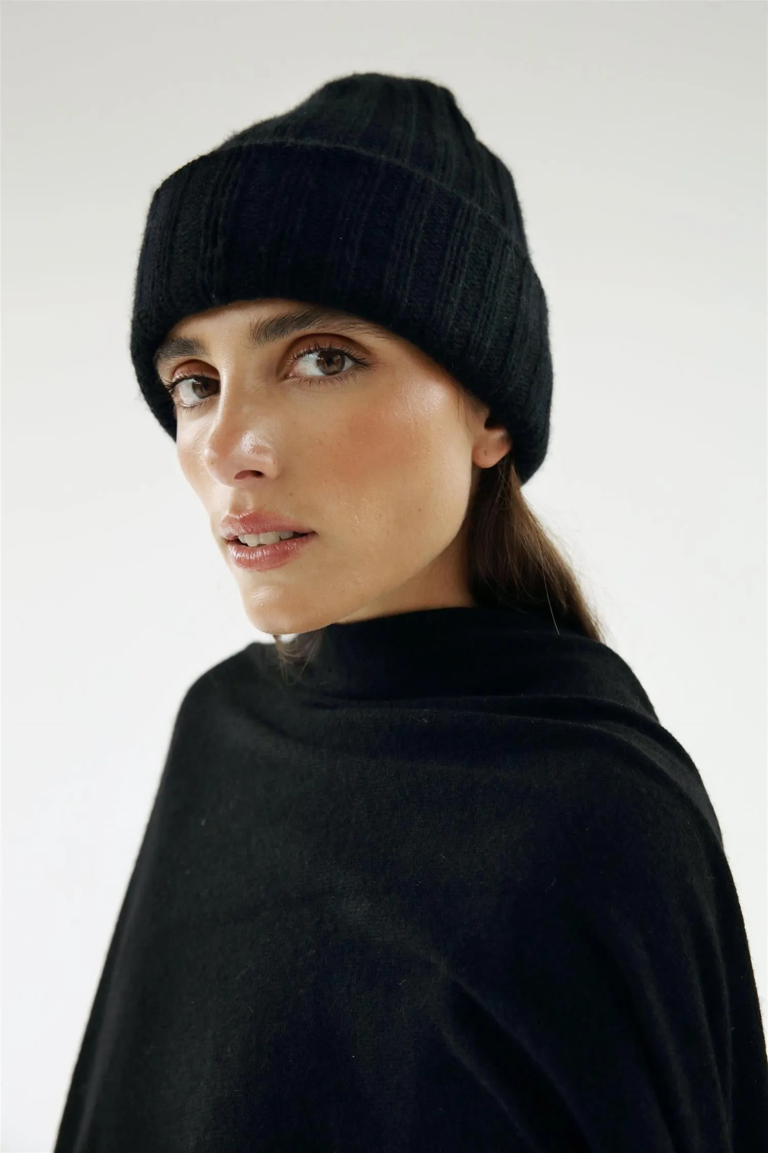 ALMADA LABEL - Roe Cashmere Beanie - Black