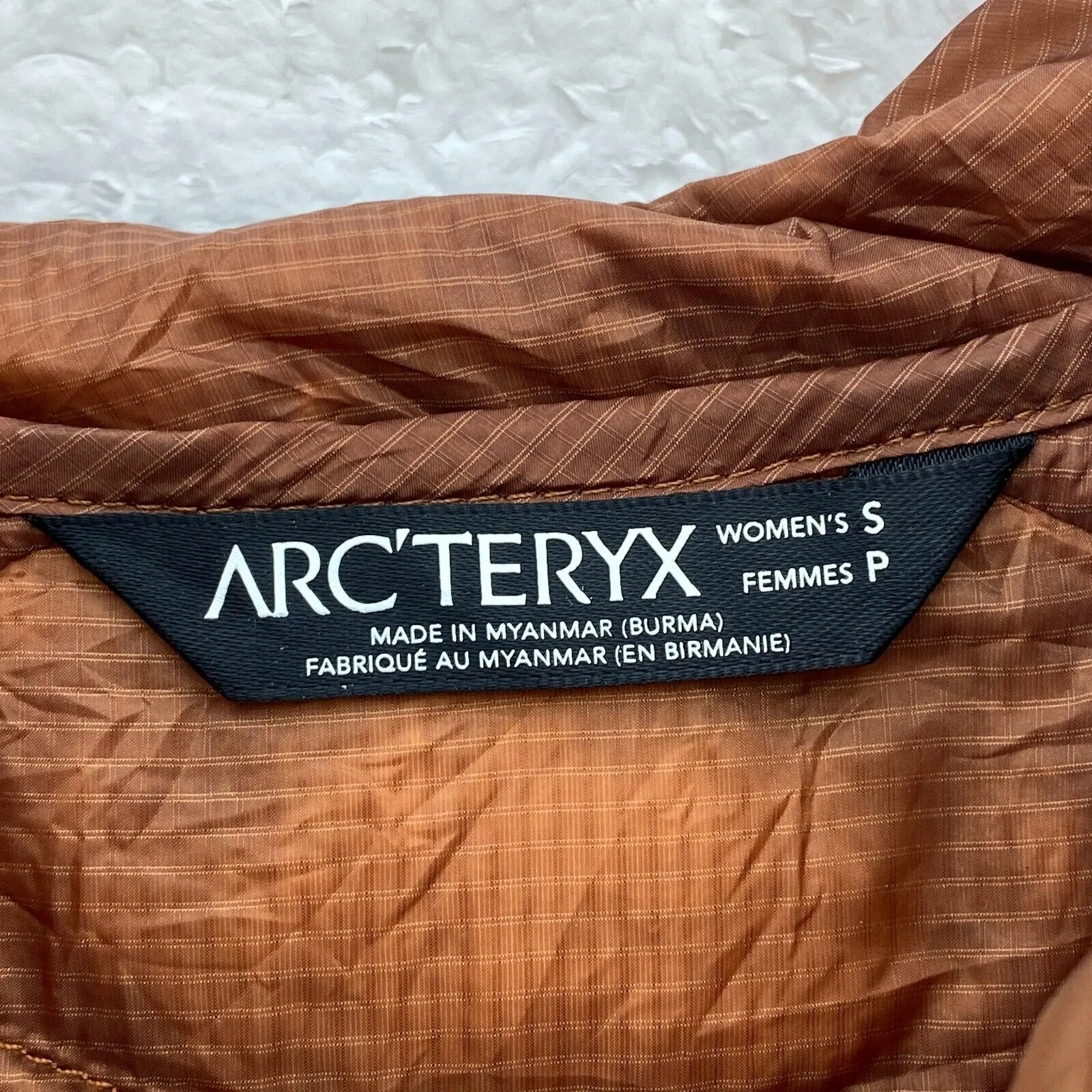 Arcteryx Logo Vintage Brown Puffer Full Zip Down Jacket Size S Women's Hooded