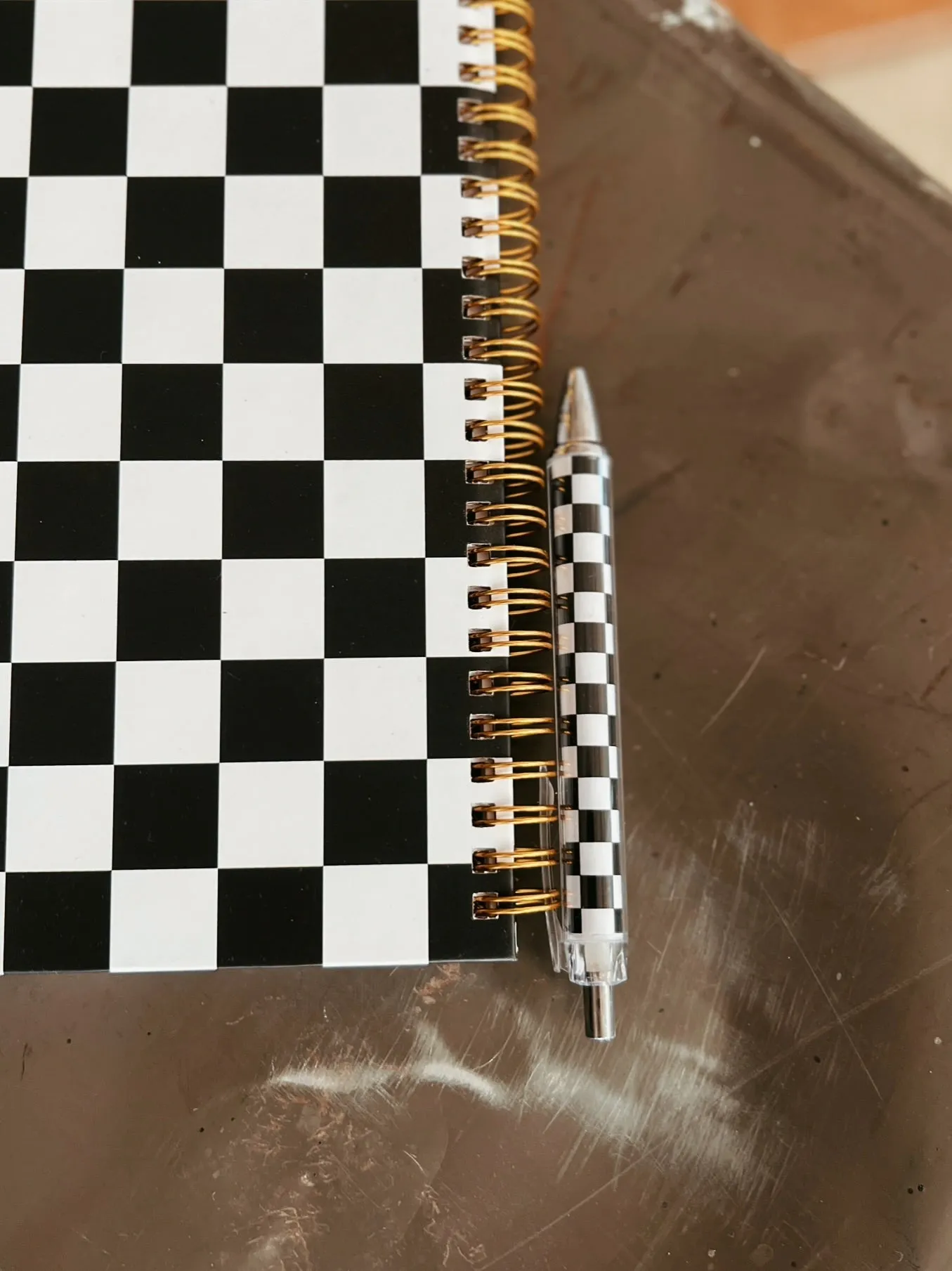 Black & White Checkered Pen