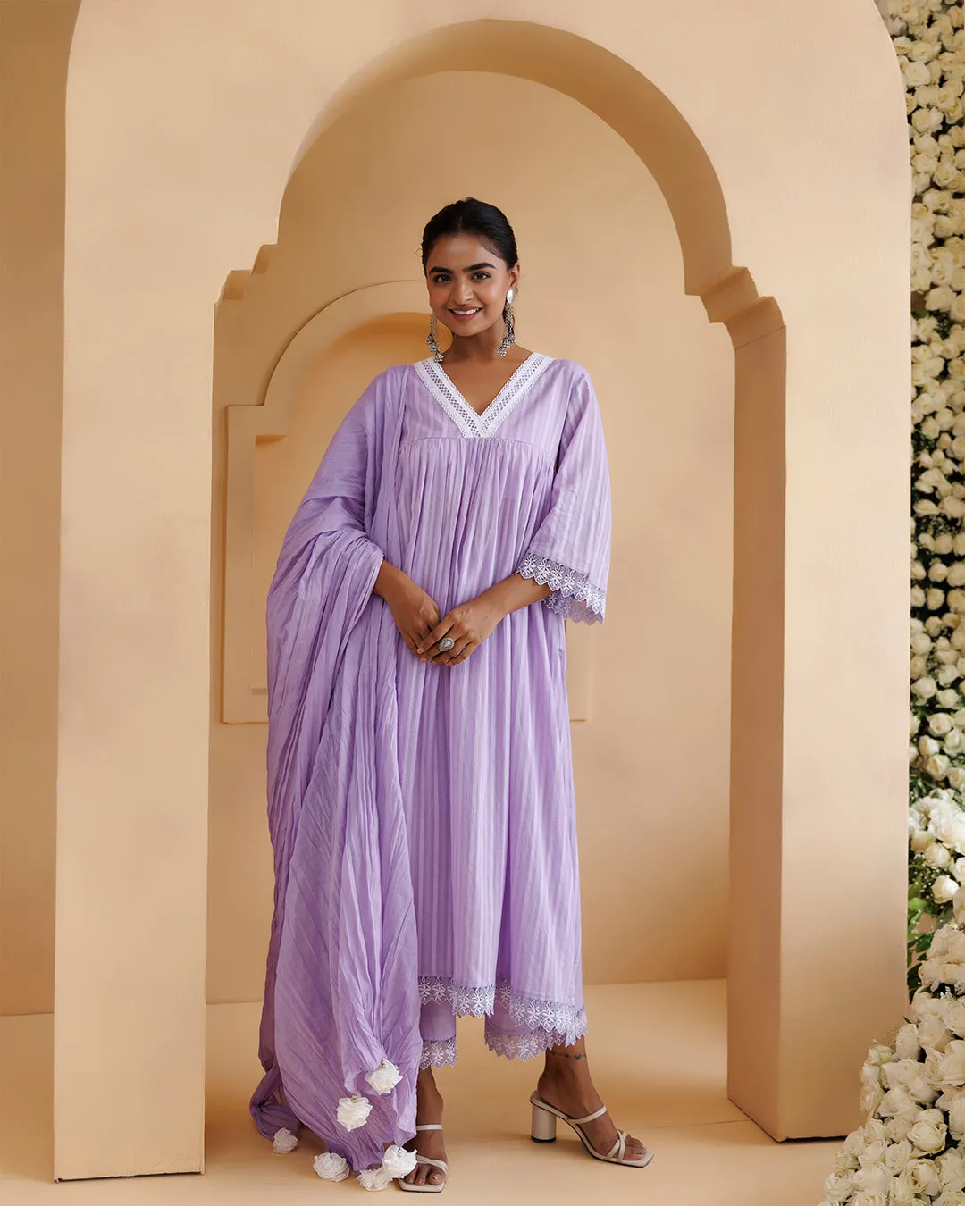Ghazal Lavender Lino Mul Gathered Lace Suit Set
