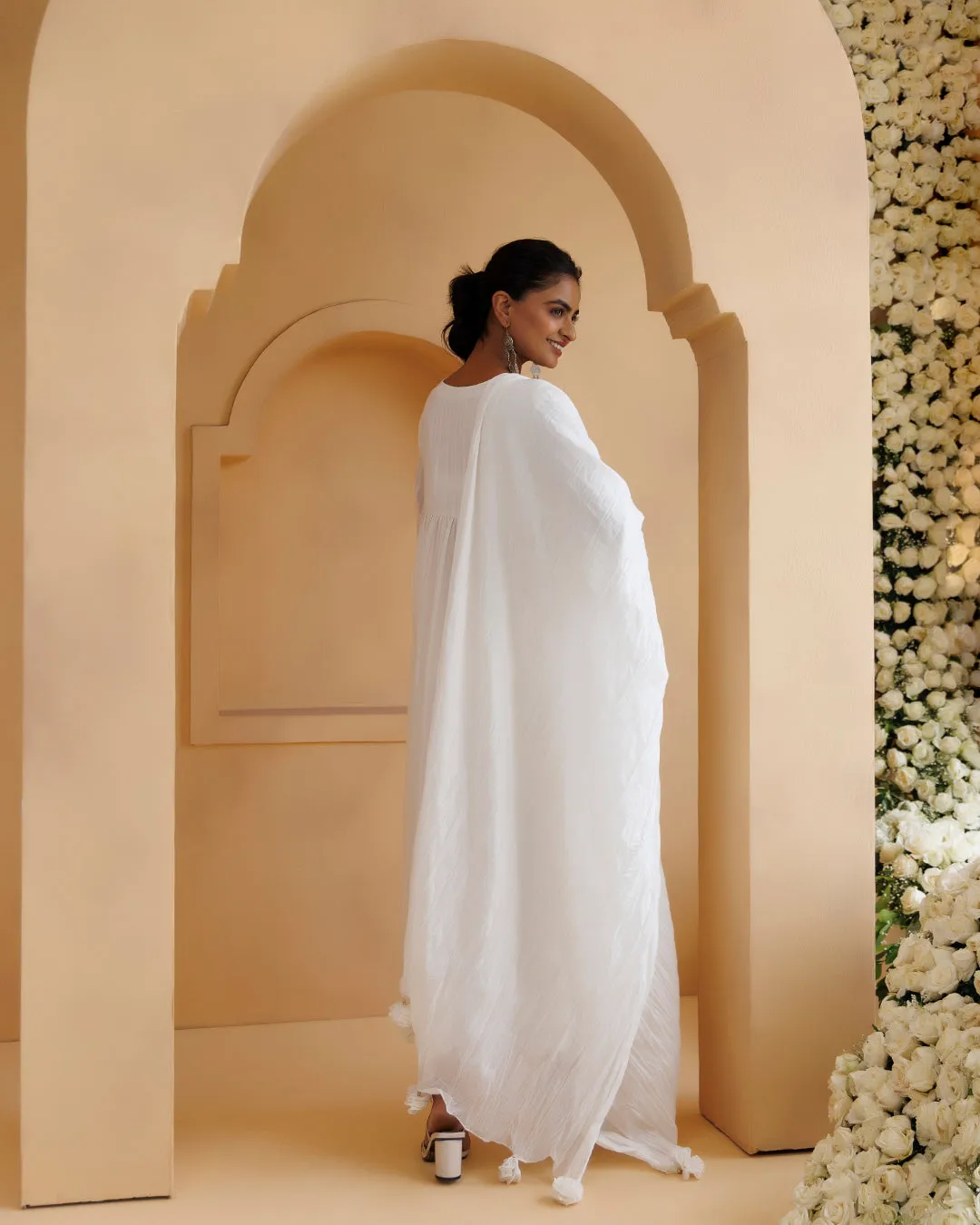 Ghazal White Lino Mul Gathered Lace Suit Set