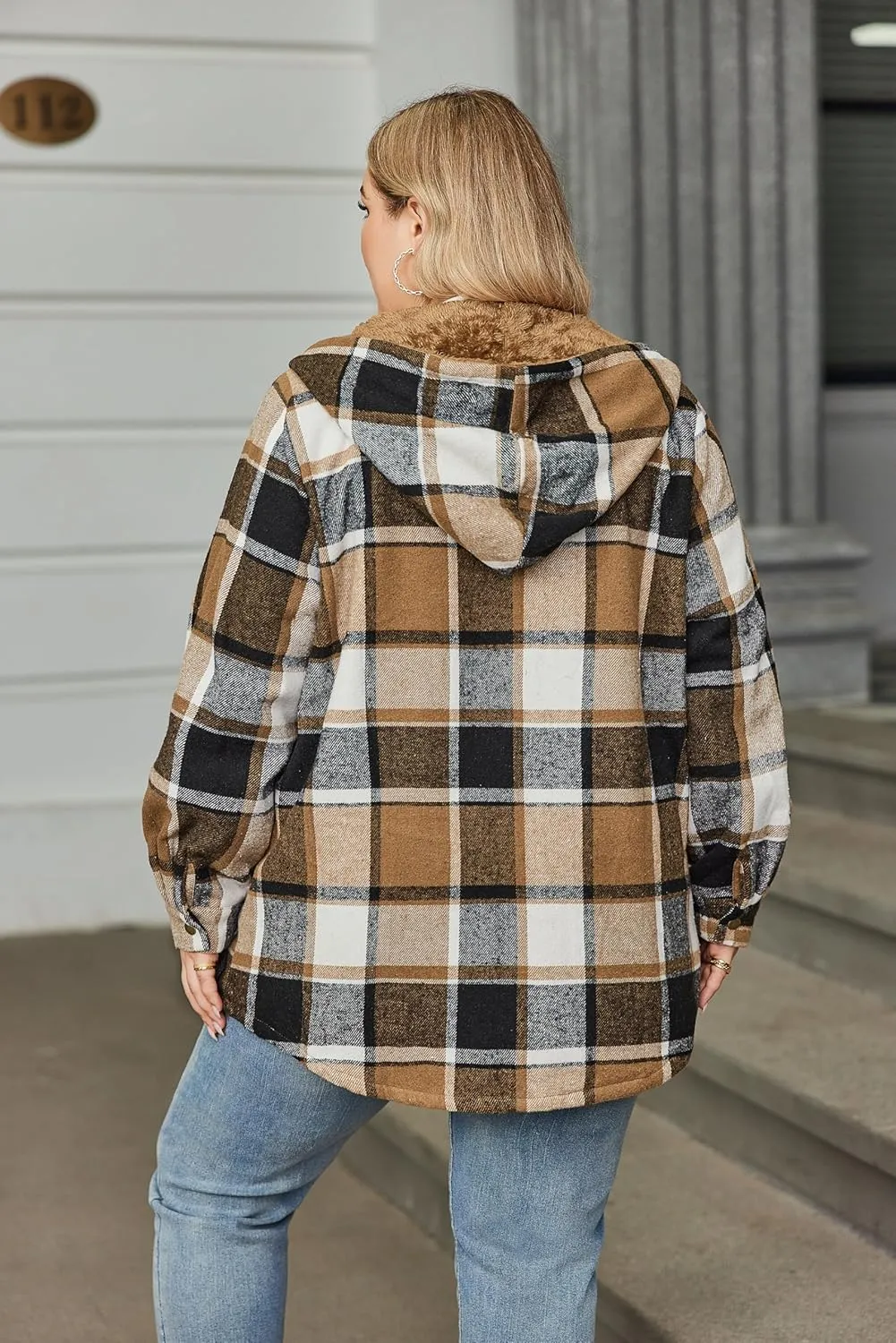 IN'VOLAND Plus Size Women Flannel Plaid Shacket Jacket Long Sleeve Button Down Fleece Hooded Jackets Fall Winter Coat