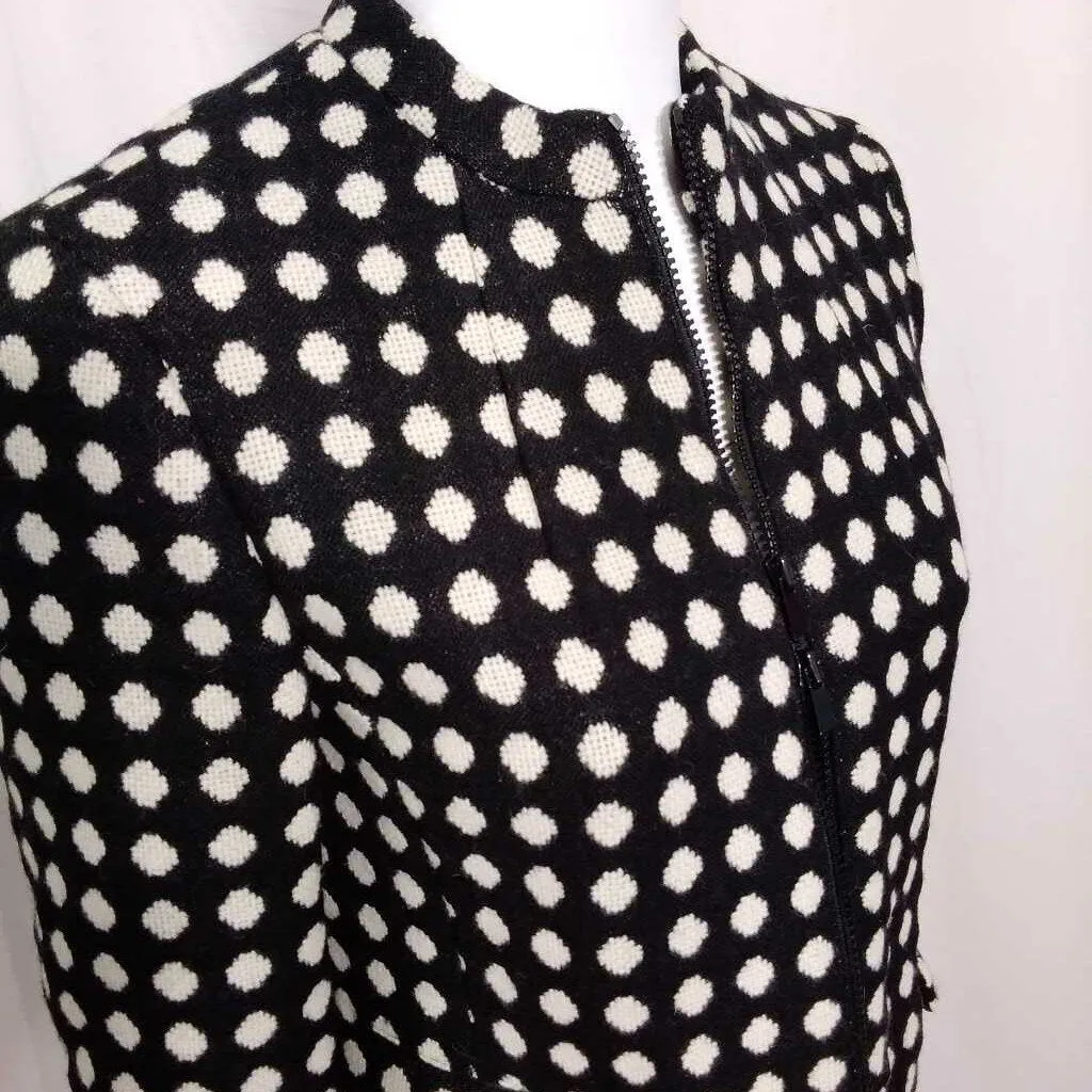 JONES NEW YORK BLACK BEIGE COAT SIZE 4 TCC