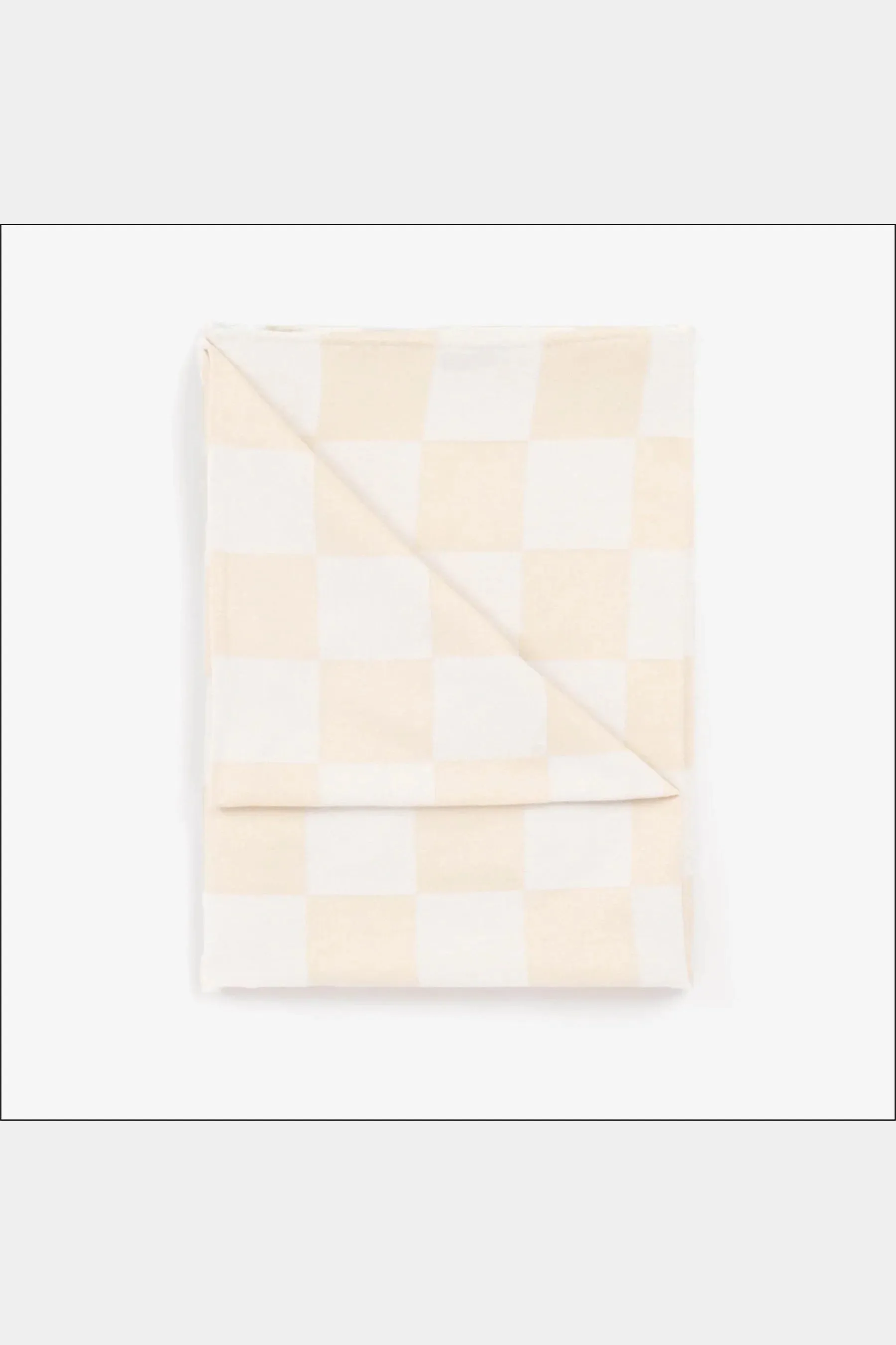 Layday cove towel - sand