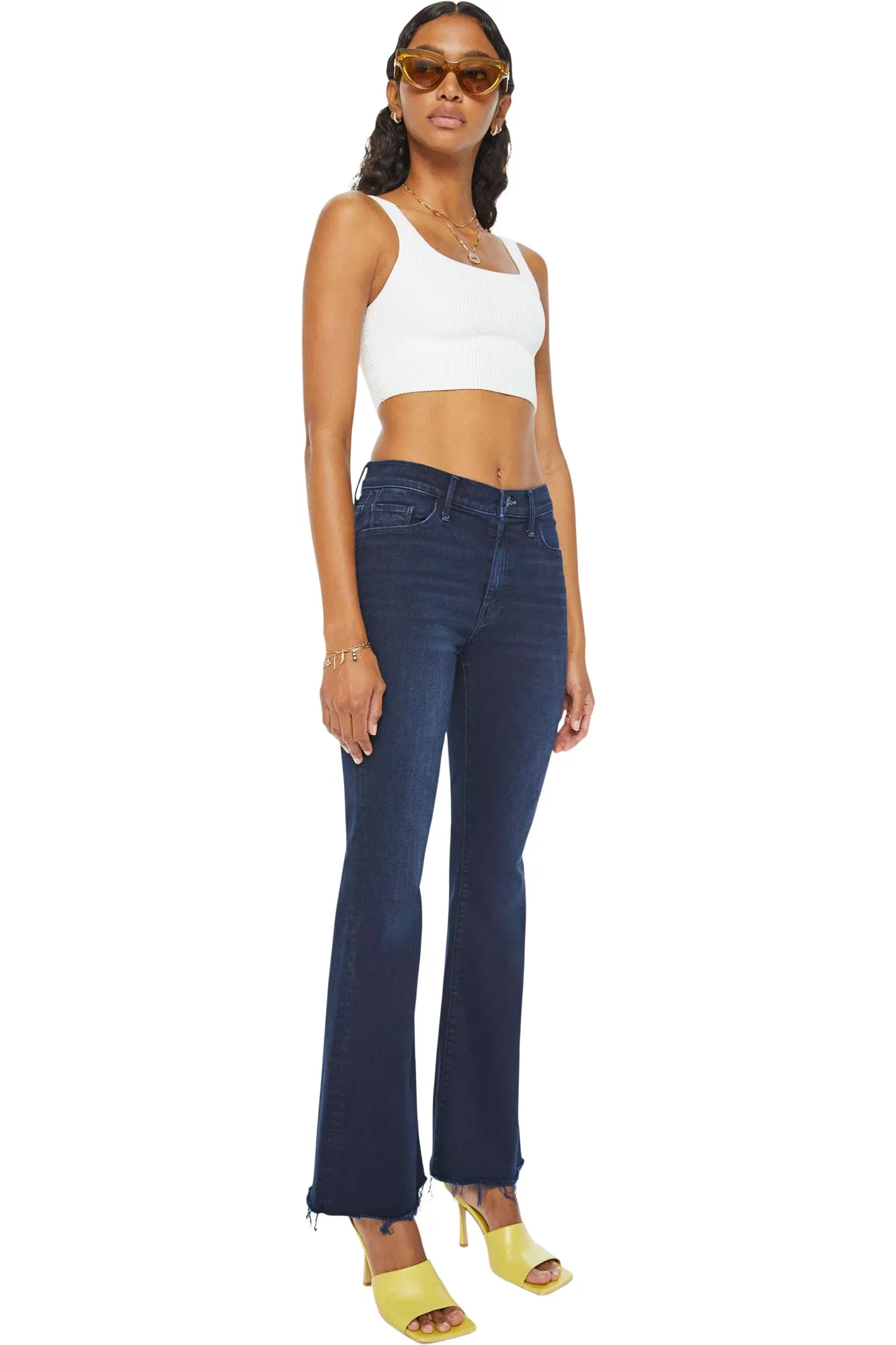 MOTHER Denim Weekender Fray in Chip on My Shoulder
