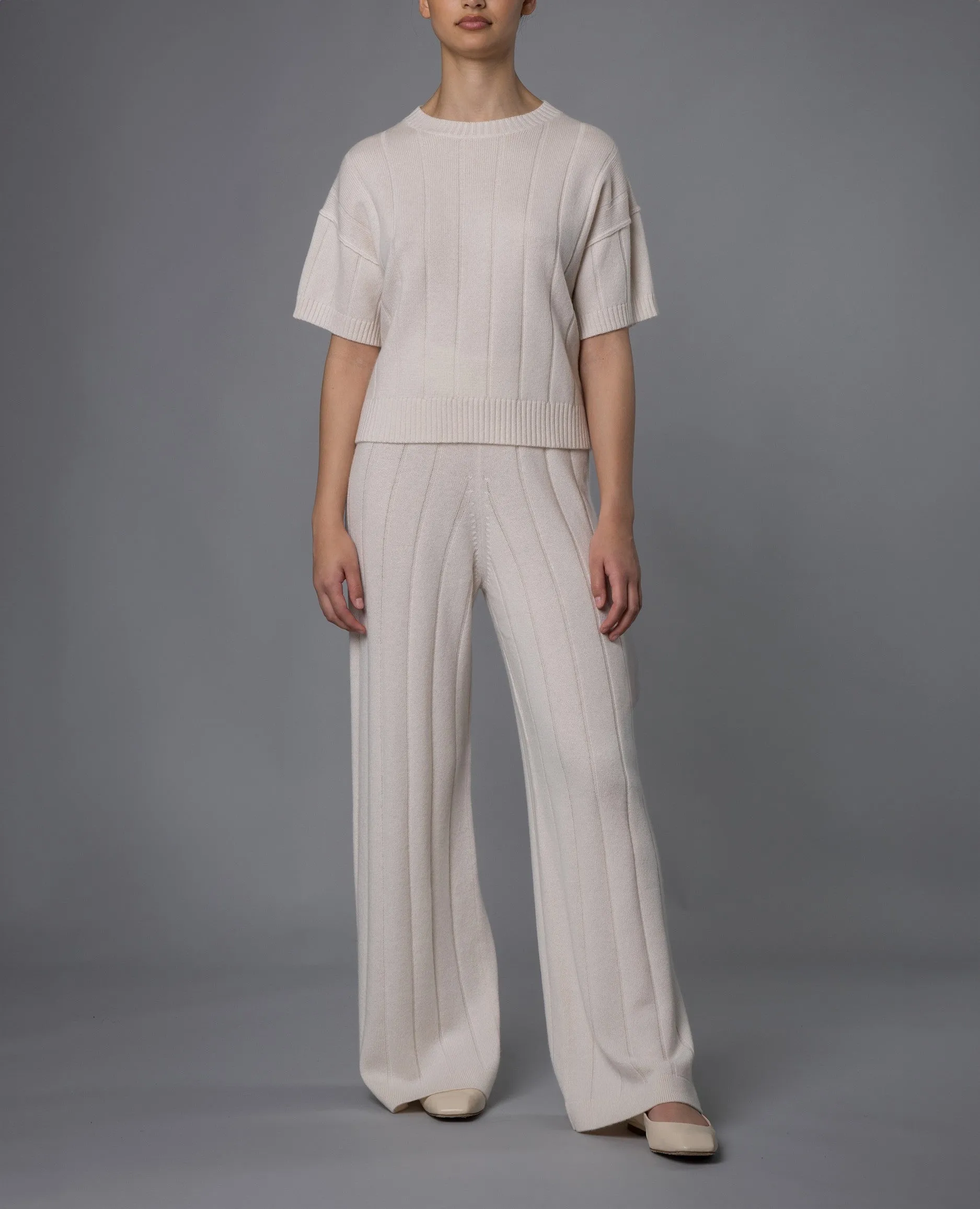 Rundhals Pullover aus Cashmere-Mischung in Creme