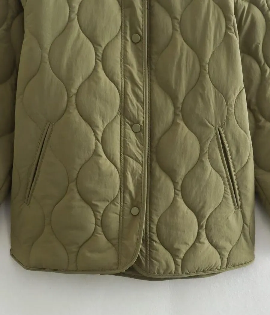 Women's Quilted Jacket Coat Crew Neck Button Down Lightweight Puffer Padded Winter Outwear with Pockets