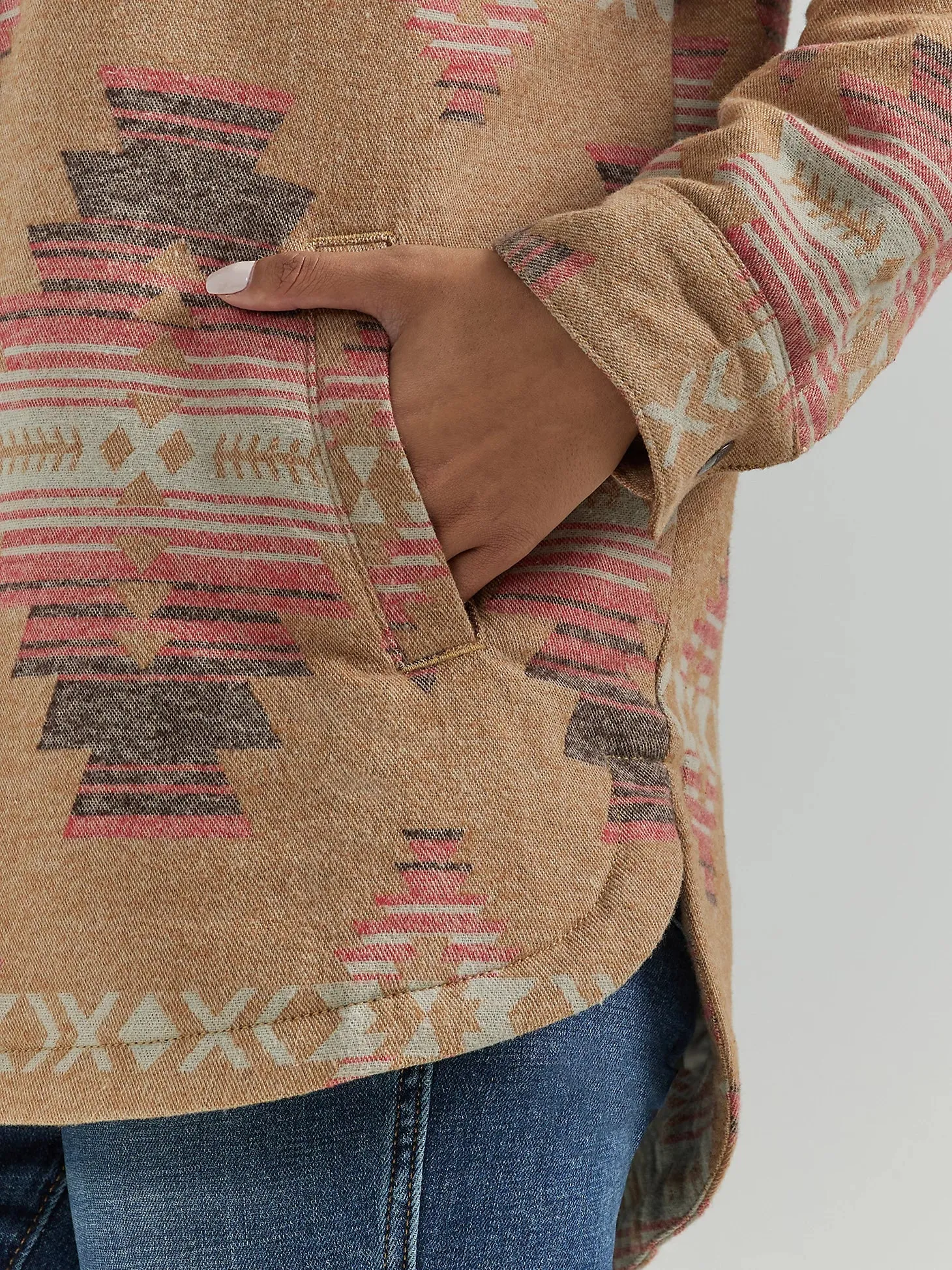 Women's Wrangler Brown/Pink Aztec Shacket